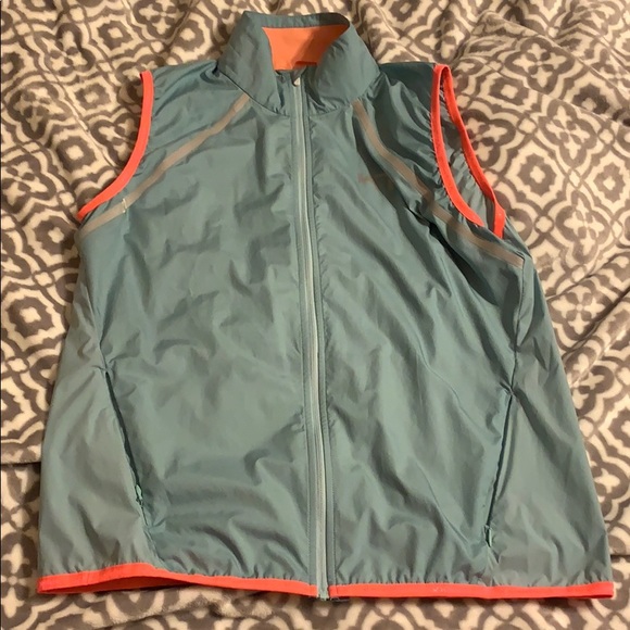 KARI TRAA Tops - Running Vest
